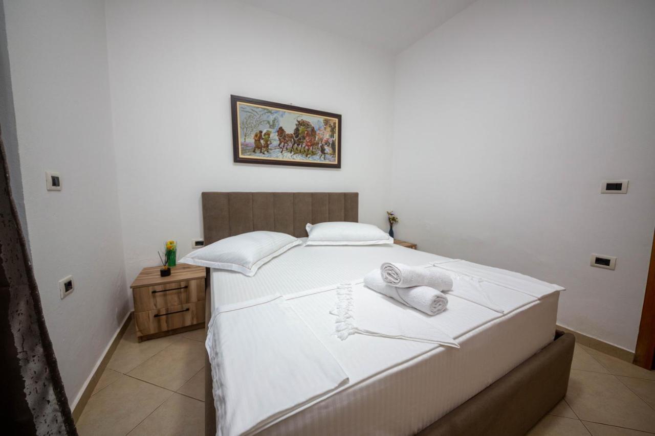 Vila Era Ksamil Esterno foto